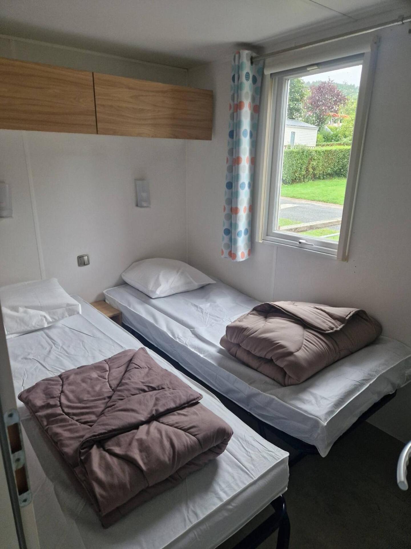Campsite 5 Etoiles Piscines Chauffees Club Enfants Mobilhome Premium 6pers *